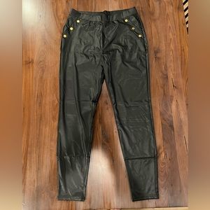 4 for $20 NWOT Faux Leather Leggings with Gold Button Pocket Detail - Black - XL